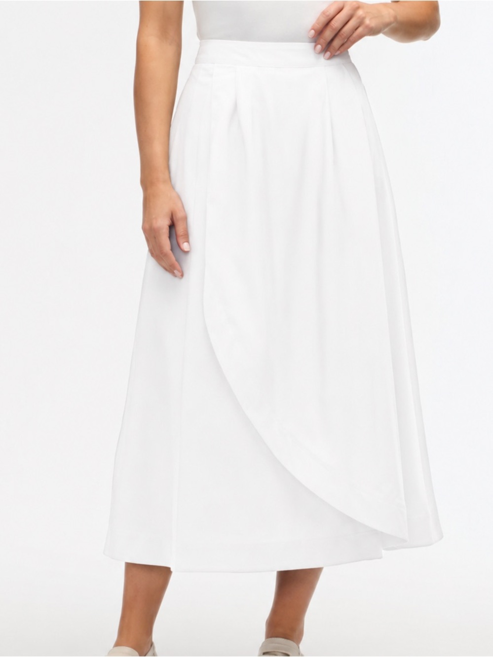 Ellen Tracy White Wrap-Front A-Line Skirt